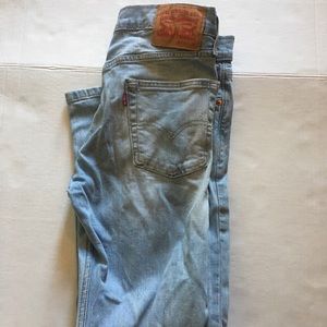 Levi’s 513 Slim Jeans